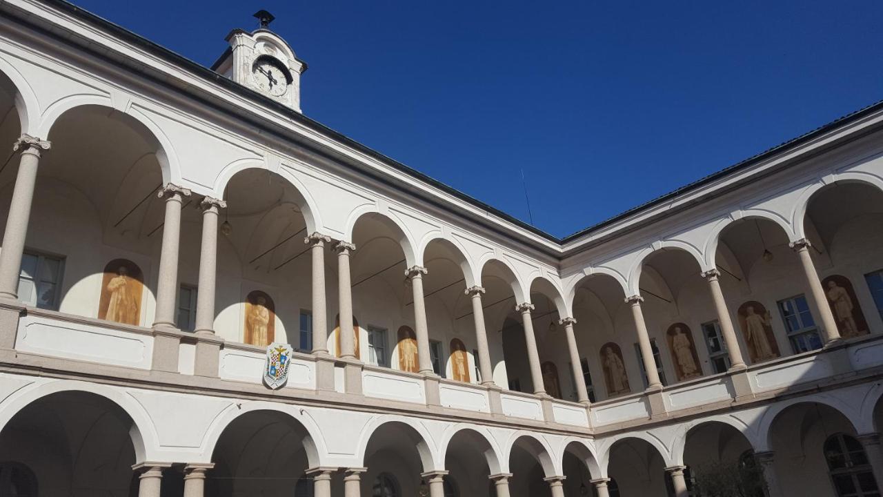 Villa Terzaghi Gorla Minore Kültér fotó