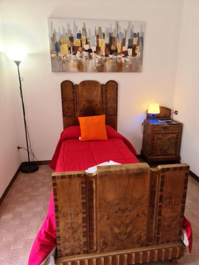 Villa Terzaghi Gorla Minore Kültér fotó