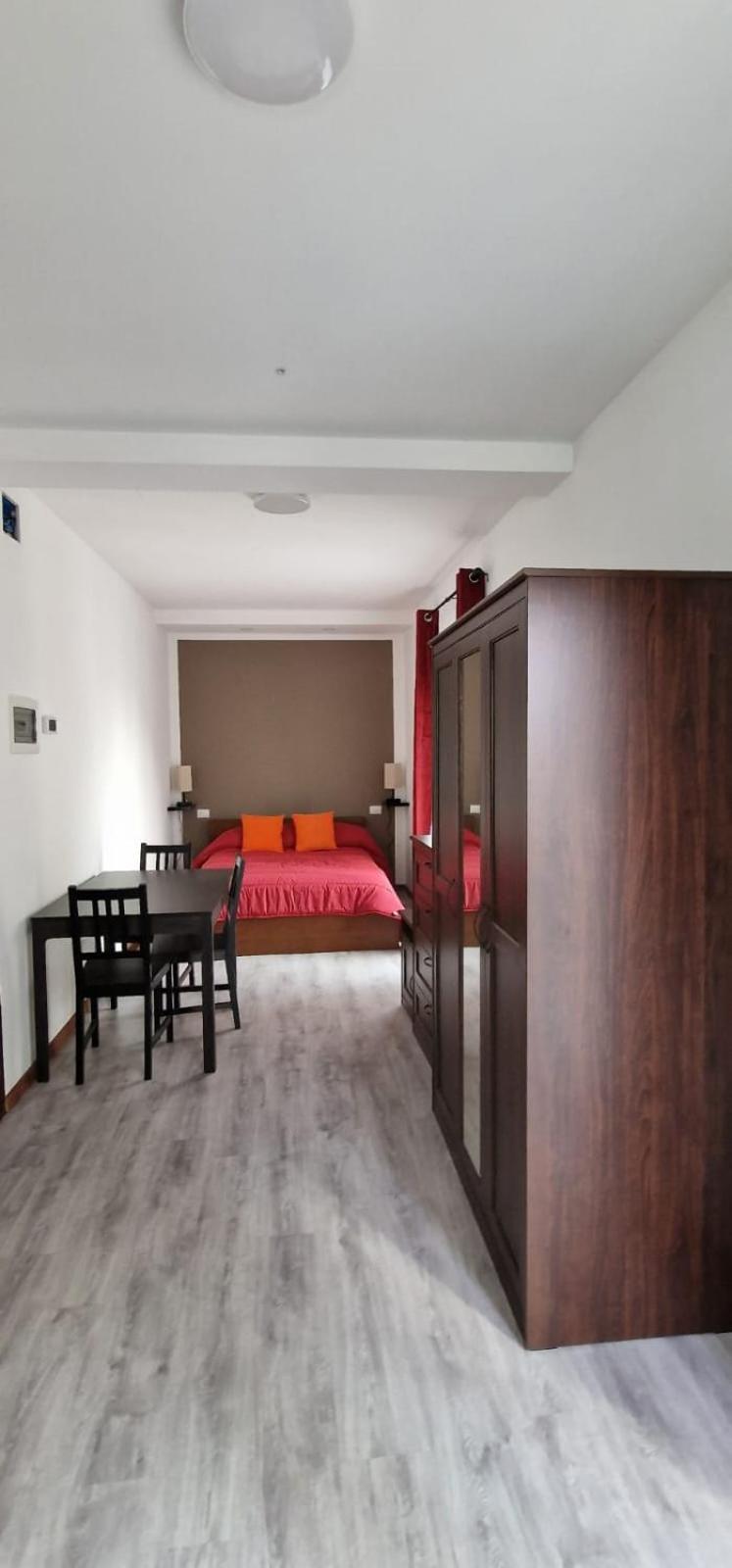 Villa Terzaghi Gorla Minore Kültér fotó